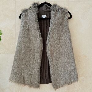 Joseph A Faux Fur Vest Womens Medium Brown Knit Sweater Vest Winter